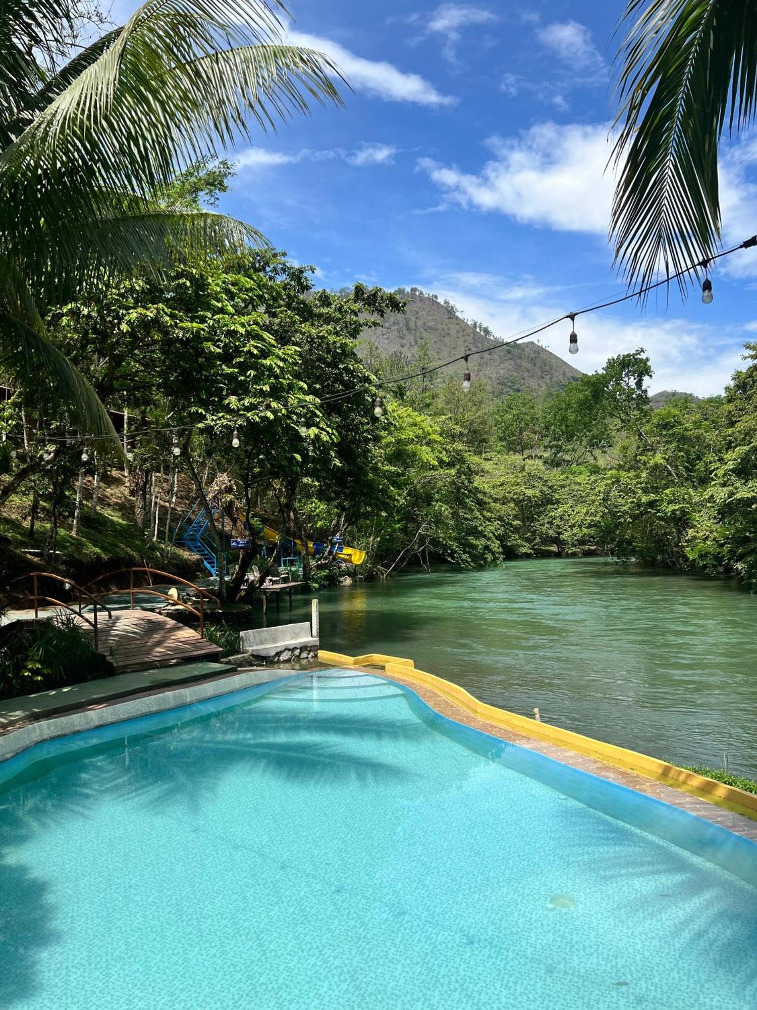 Oasis The Traveler Vandrehjem Lanquín Eksteriør billede
