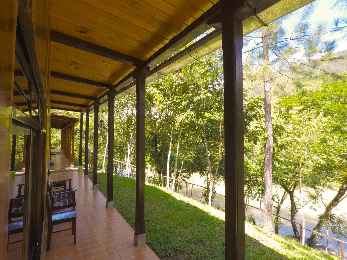Oasis The Traveler Vandrehjem Lanquín Eksteriør billede